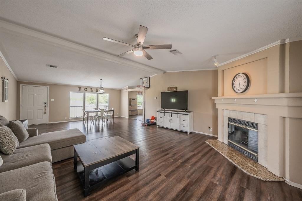 8636 County Road 148 - Photo 7 of 21