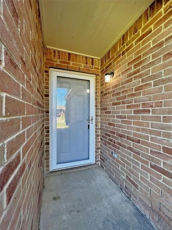 1412 Anna Lea Ln - Photo 2 of 17