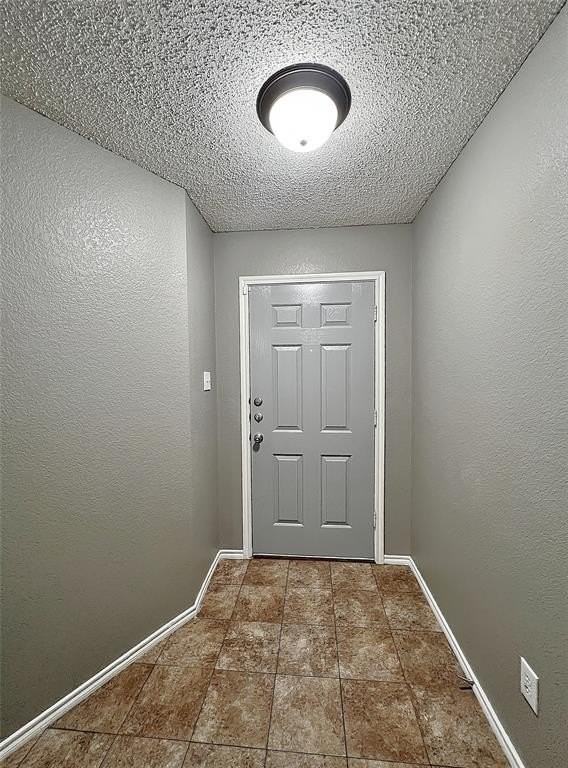 1412 Anna Lea Ln - Photo 3 of 17