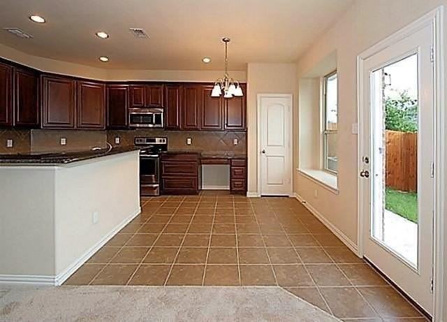 3739 Venice Dr - Photo 6 of 18