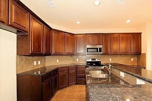 3739 Venice Dr - Photo 7 of 18