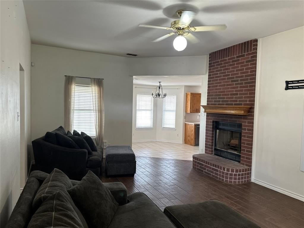 3858 Notre Dame Cir - Photo 4 of 19