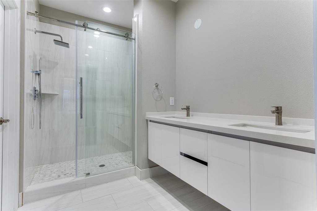 3029 Mayeda Cir - Photo 2 of 8