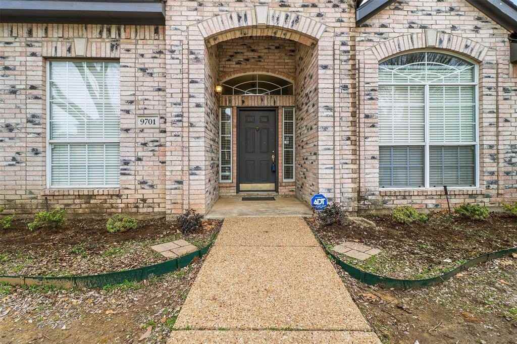 9701 Enmore Ln - Photo 2 of 36