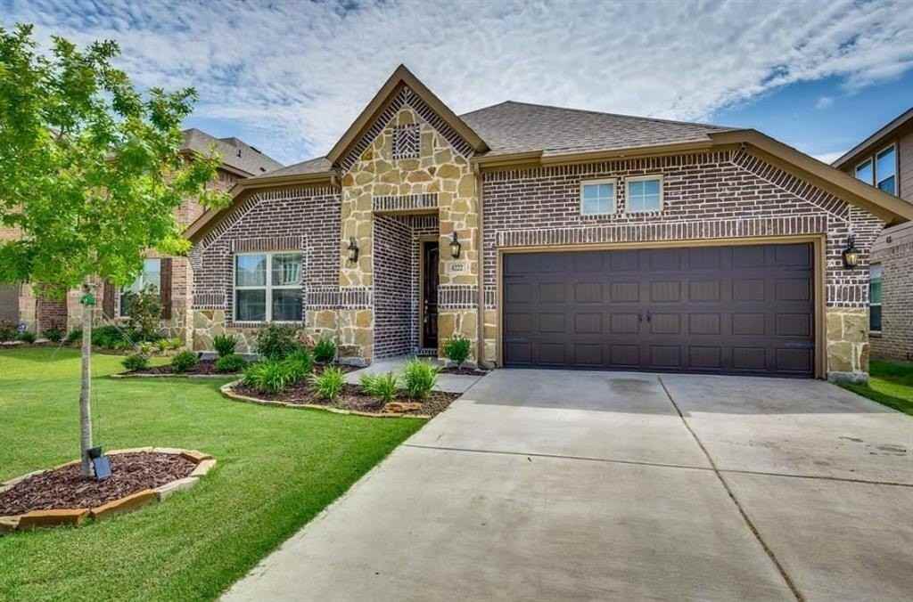 4222 Cherry Ln - Photo 3 of 24