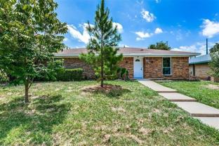 1580 College Pkwy - Photo 1 of 1