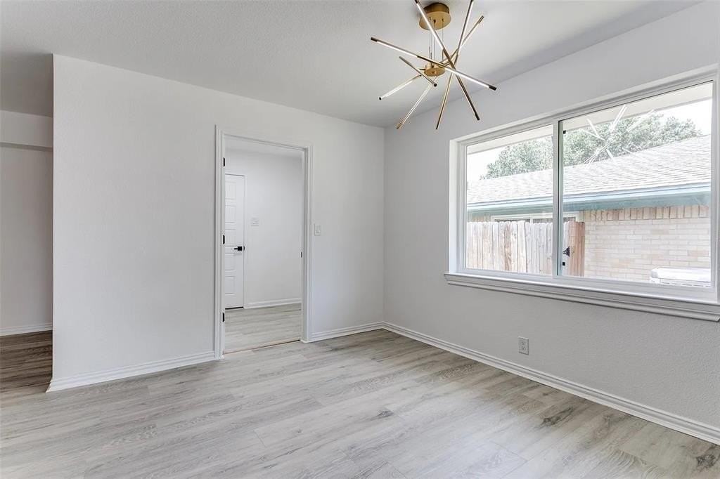 1580 College Pkwy - Photo 6 of 24
