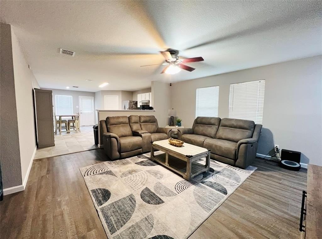 856 Poncho Ln - Photo 6 of 28