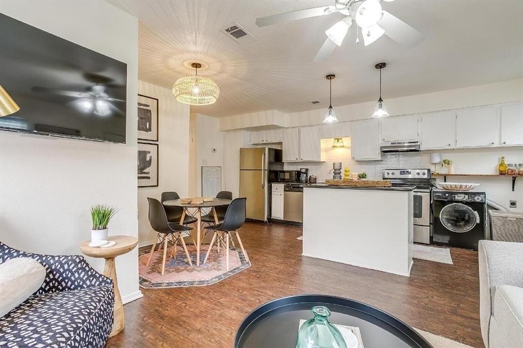 2215 5th Ave - Photo 6 of 17