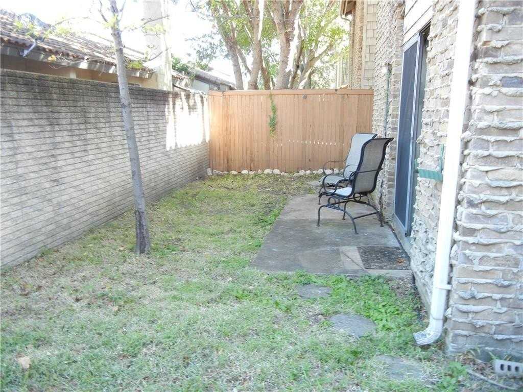 839 Dublin Dr #1 - Photo 3 of 30