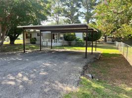 featured image of 4528 Wildwood Cir