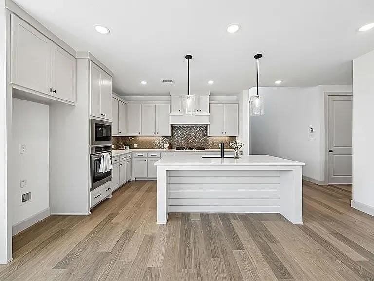 1720 Yaupon Ct - Photo 5 of 15