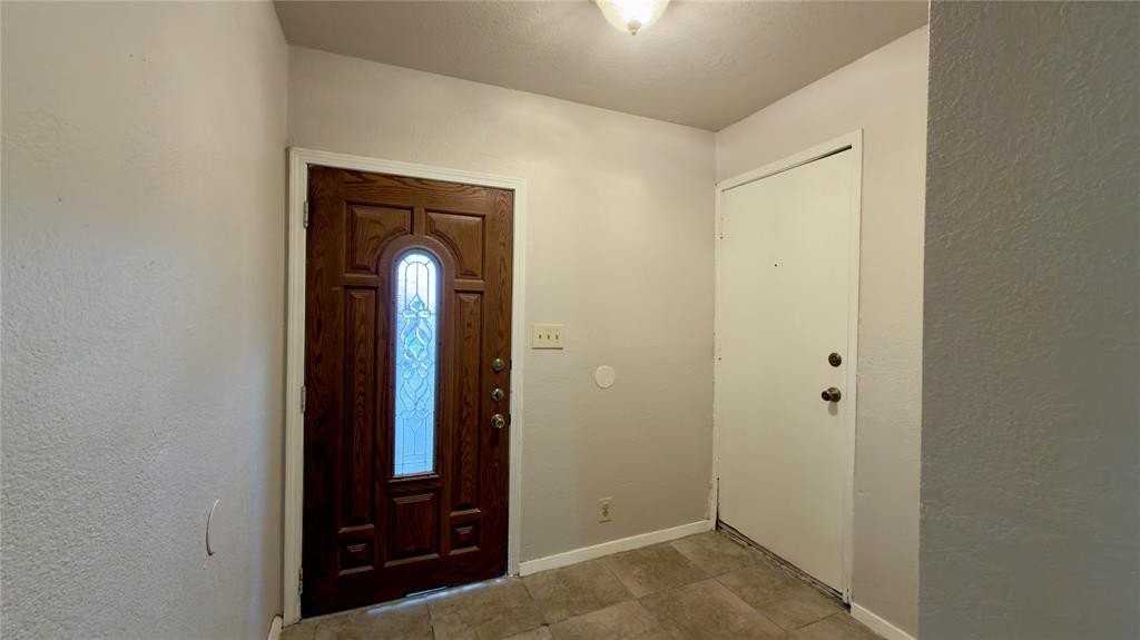 4425 Campion Ln - Photo 6 of 26