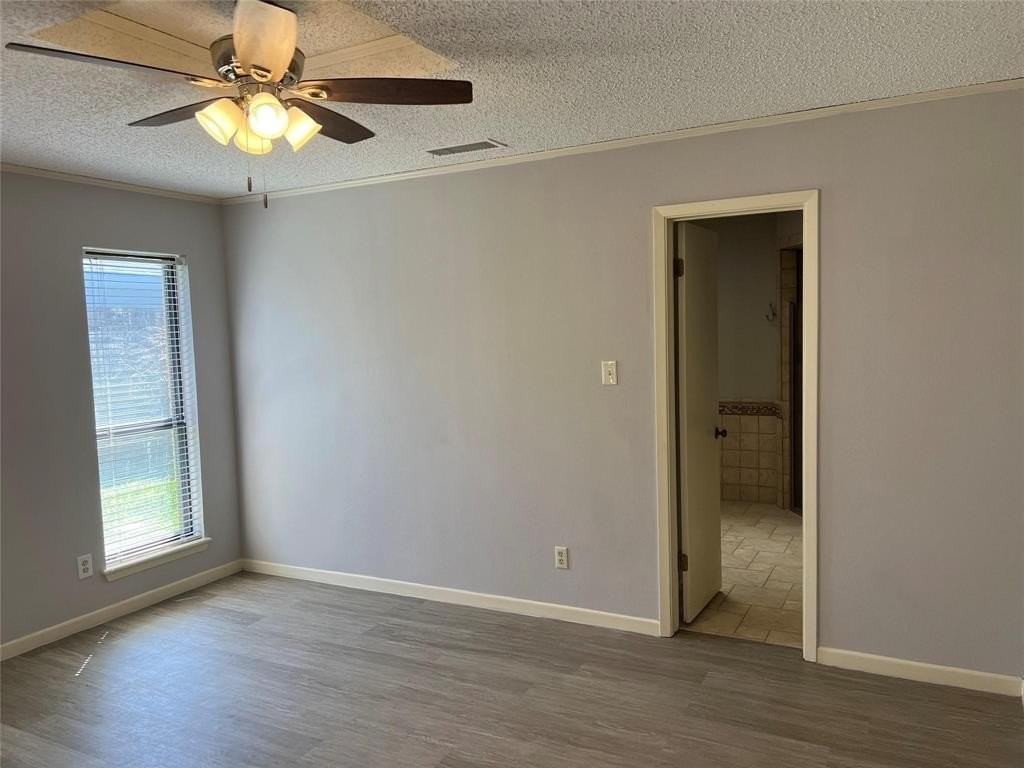 873 Cloverleaf Ln - Photo 6 of 9