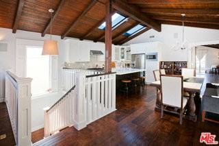 531 2nd St - Photo 5 of 8