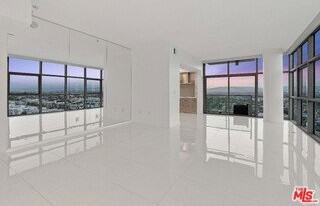 13700 Marina Pointe Dr #1915 - Photo 2 of 8