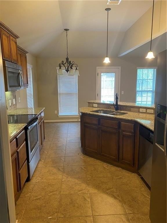 1418 Spoonwood Rd - Photo 6 of 22