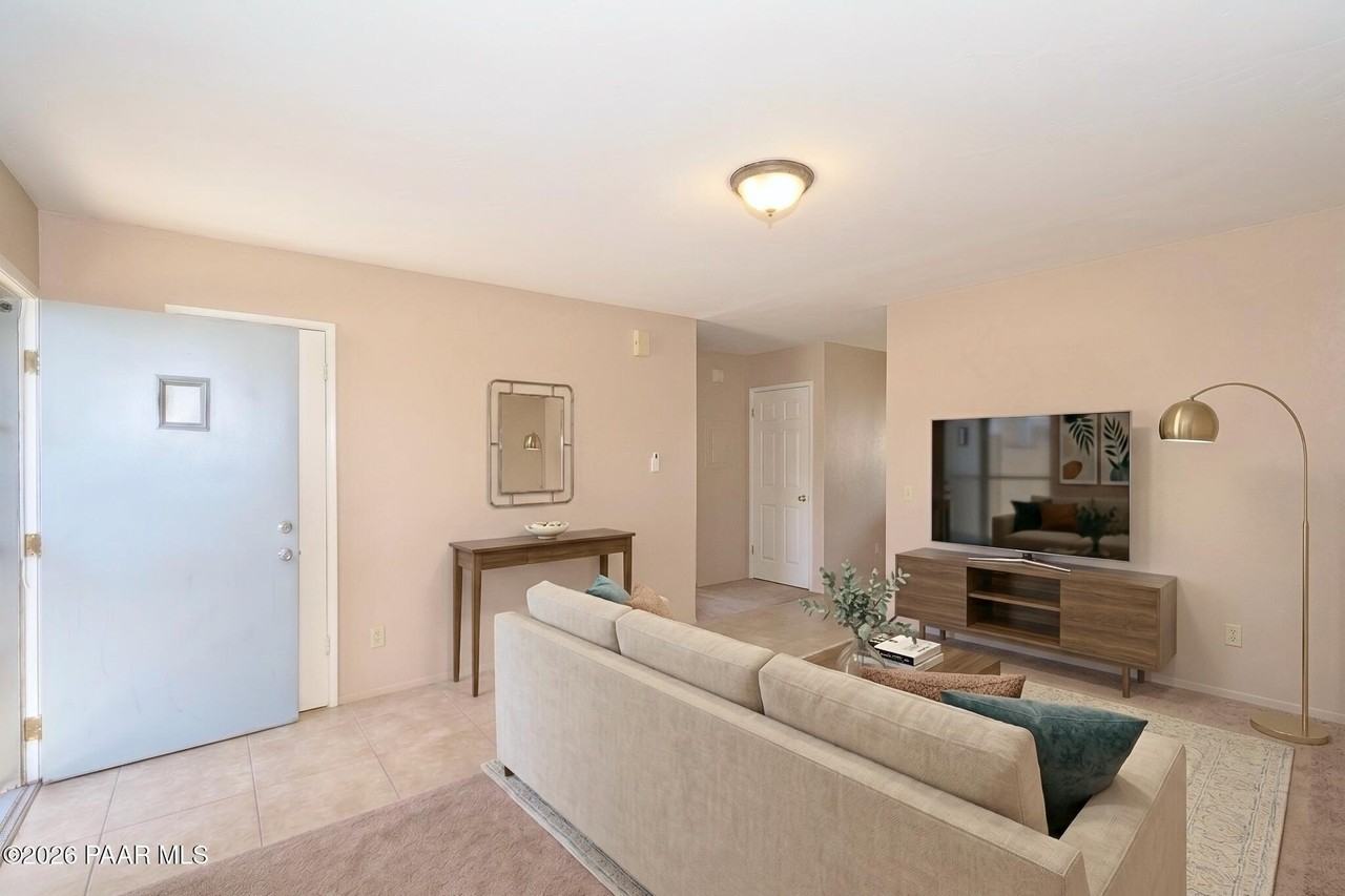 3100 N Truwood Dr #B - Photo 3 of 11