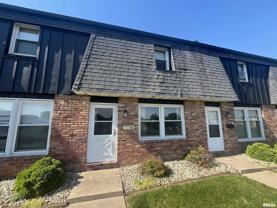 1919 Canterbury Dr #H - Photo 1 of 1