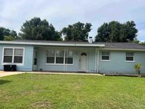 3229 Maplewood Dr - Photo 1 of 1
