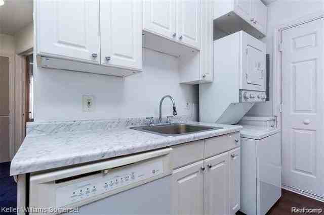 21503 Eastwood Blvd - Photo 7 of 16