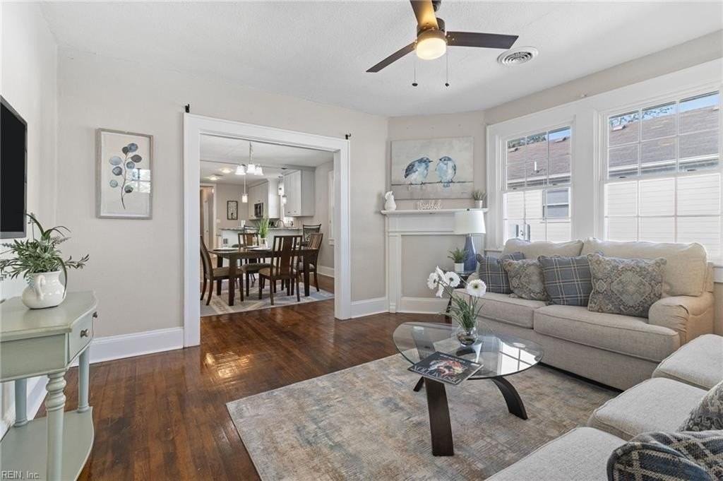 311 Kilby Ave - Photo 2 of 32