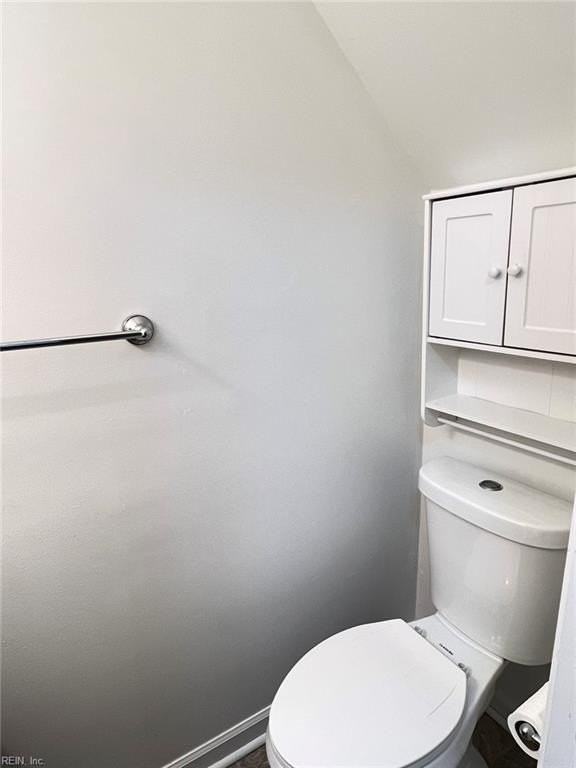 3988 Roebling Ln - Photo 4 of 33