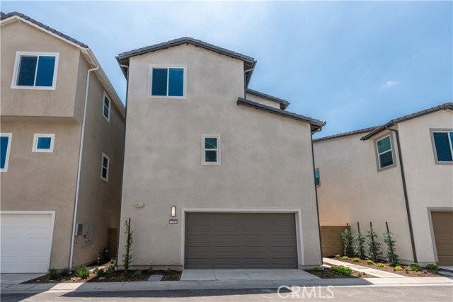 136 Seep - Photo 4 of 8