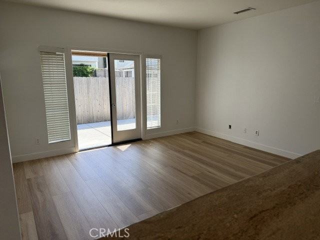165 E Wilson St #B - Photo 3 of 4