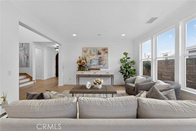 20100 Livorno Ln - Photo 7 of 8