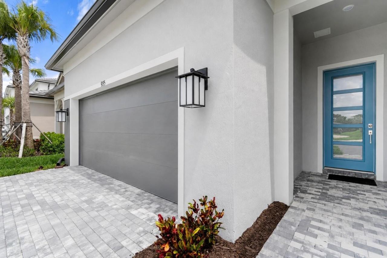 9195 Cape Honey Bee Ln - Photo 2 of 26
