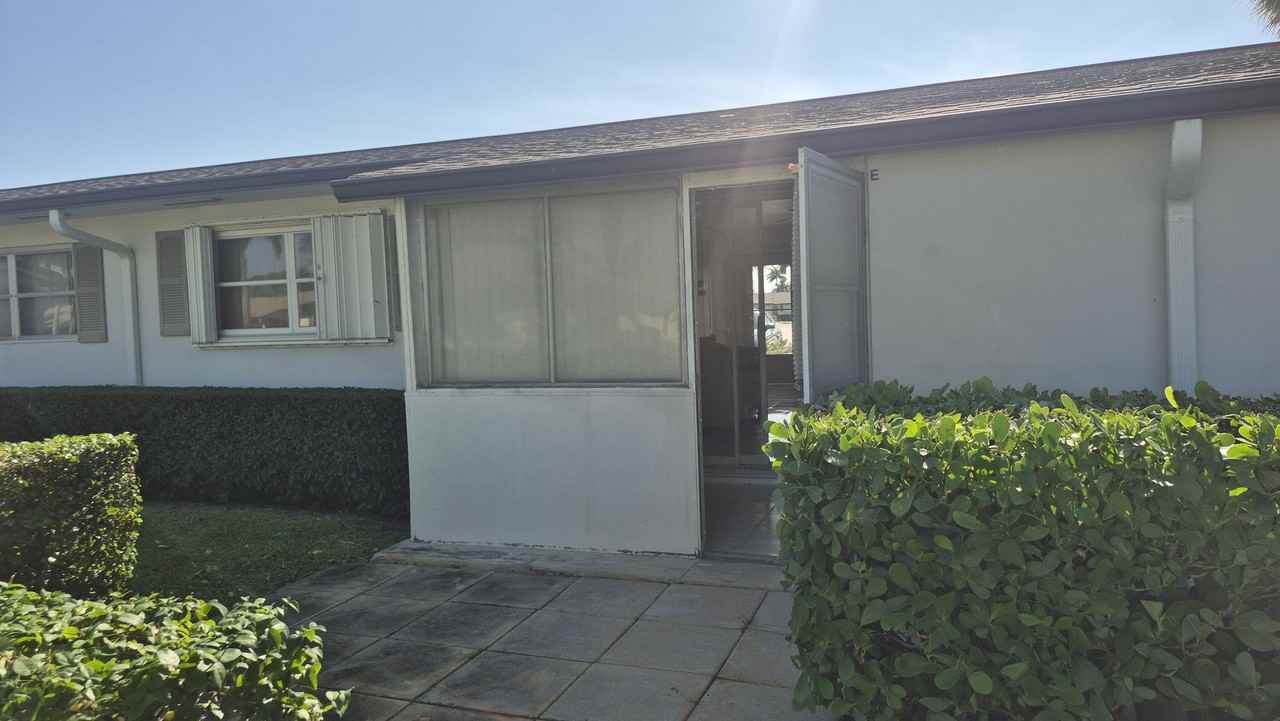 2805 Crosley Dr E #E - Photo 6 of 23