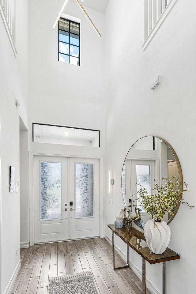8795 Grand Prix Ln - Photo 5 of 49