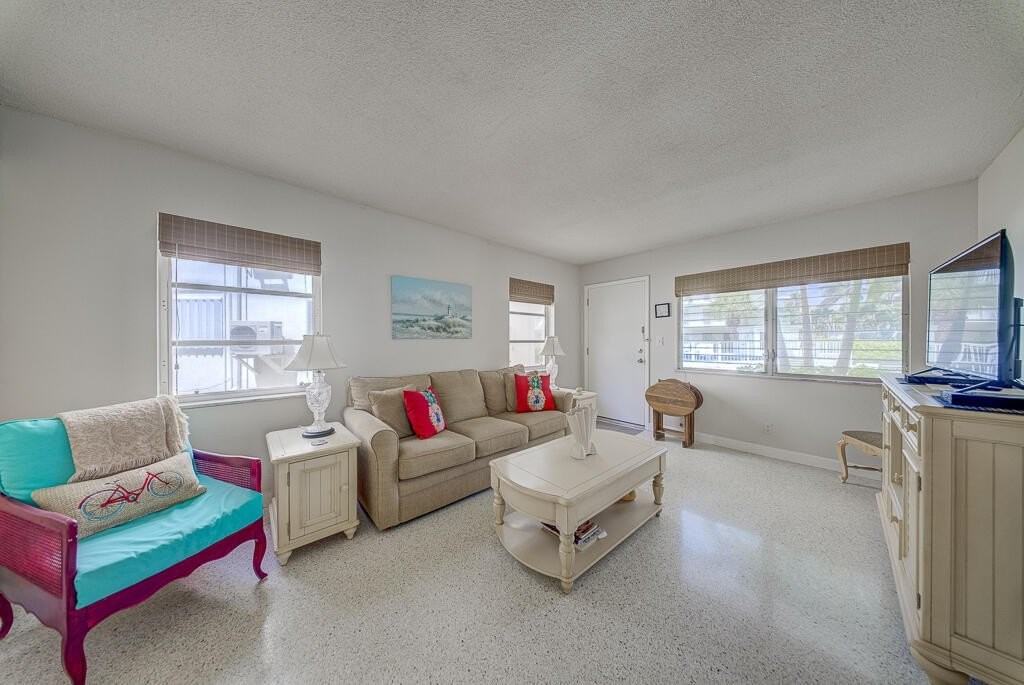 3600 N Ocean Dr #109 - Photo 4 of 21