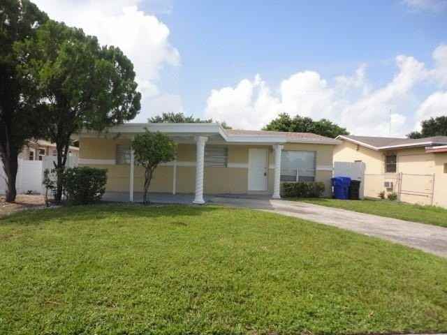 4420 Sw 21st St - Photo 2 of 22