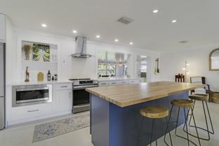 1518 Summer Ave - Photo 1 of 1