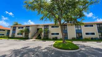 1463 Lake Crystal Dr #G - Photo 1 of 1