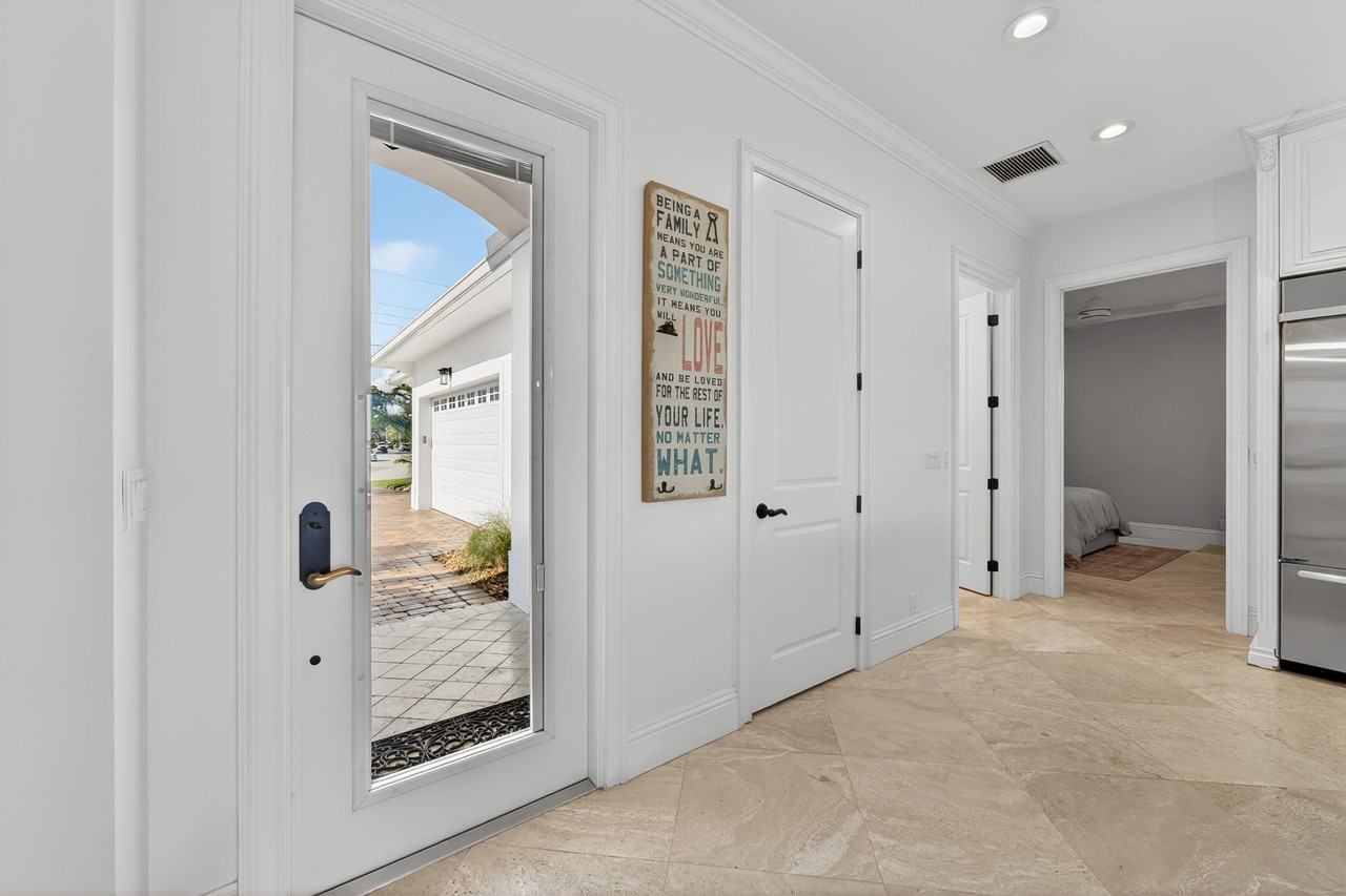 954 Dolphin Ct - Photo 6 of 50
