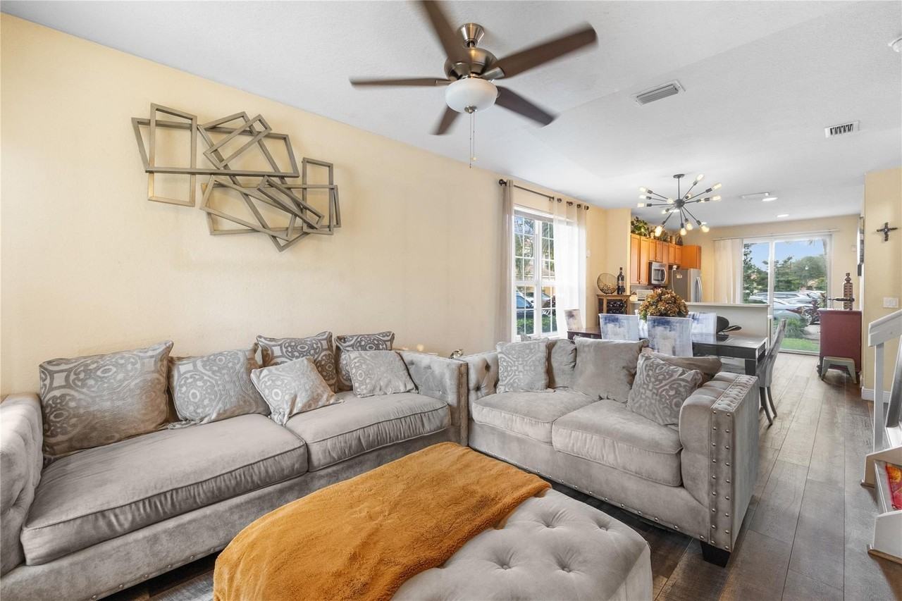 3230 Nw 32nd Ter #3230 - Photo 4 of 37