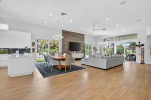 featured image of 7843 Villa D Este Way