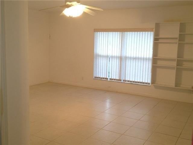 12564 68th St N - Photo 3 of 5