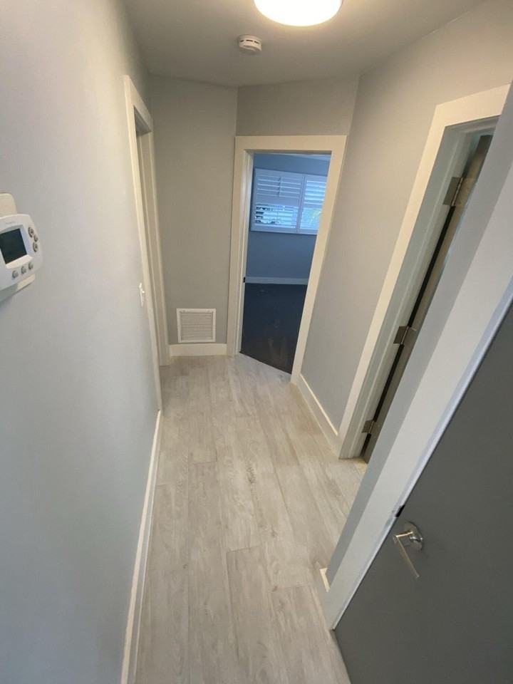 418 Sw 7th Ter - Photo 7 of 17