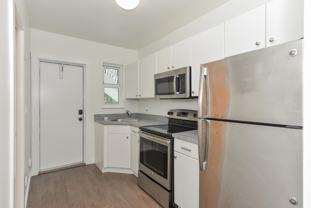 717 2nd Ave S #5 - Photo 1 of 1