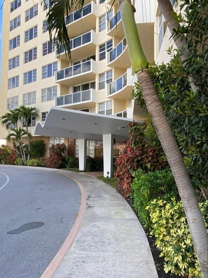 2800 N Flagler Dr #1013 - Photo 2 of 23