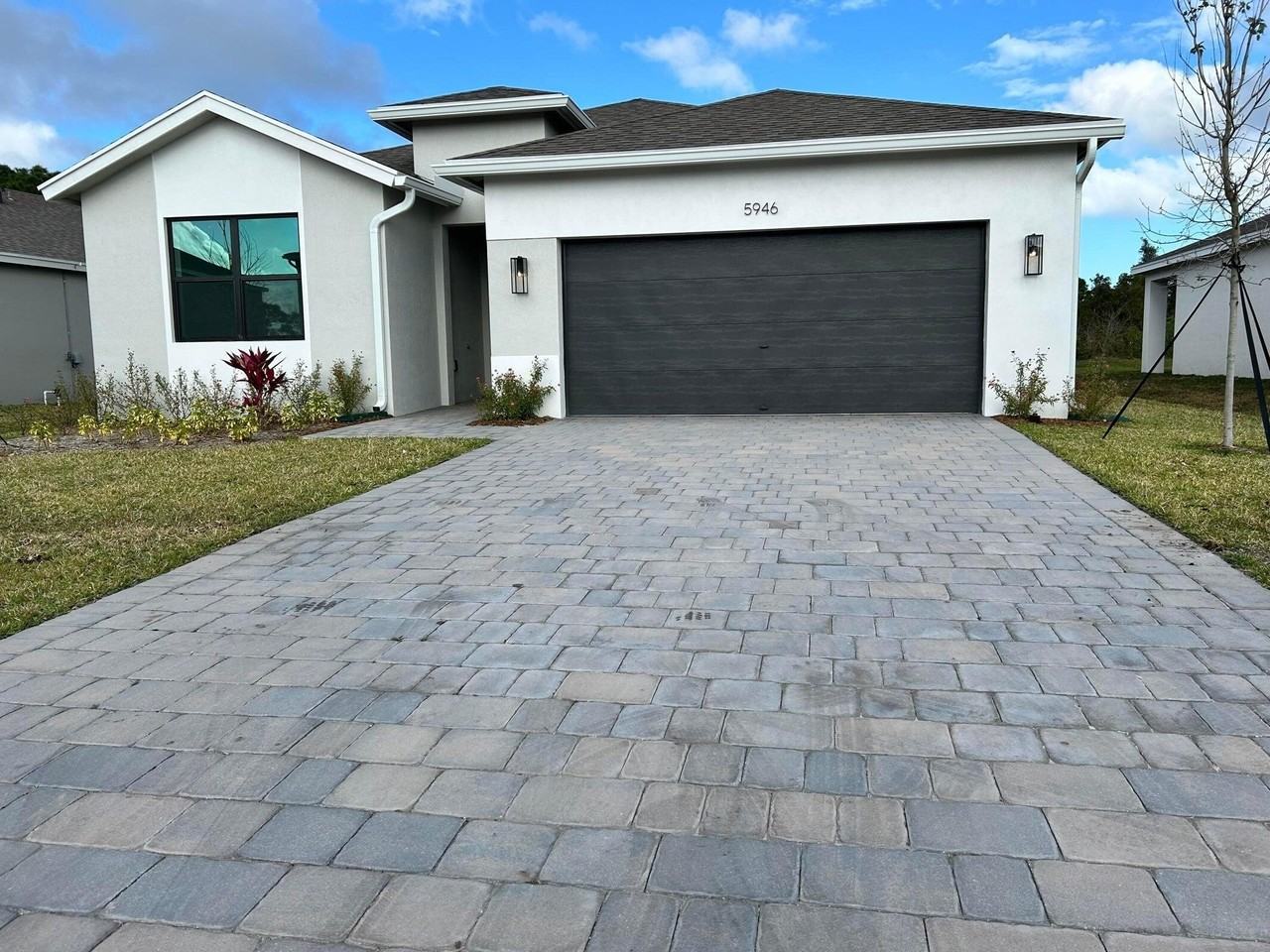 5946 Se Skyblue Cir - Photo 2 of 25