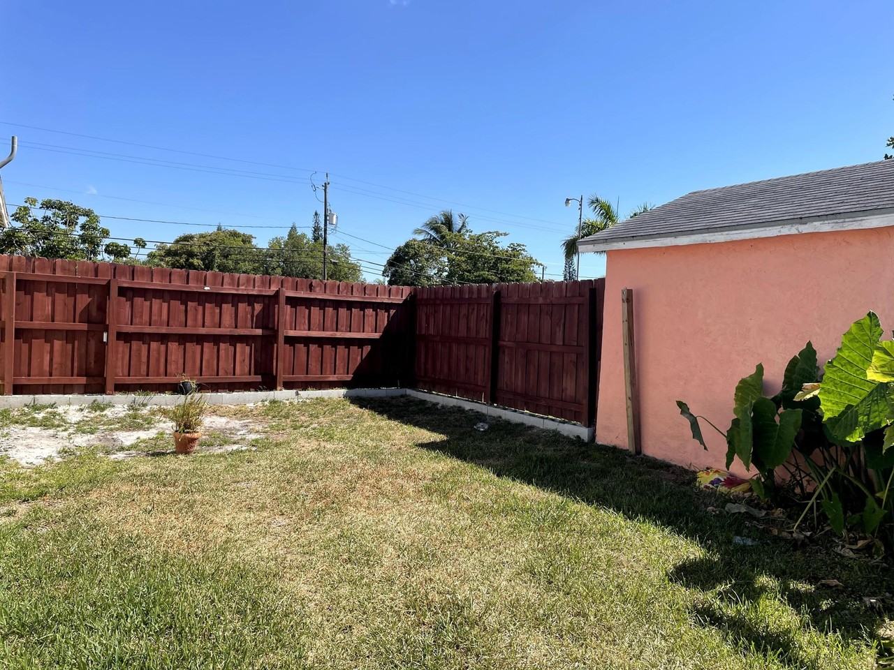 3901 Lakewood Rd #A - Photo 5 of 11