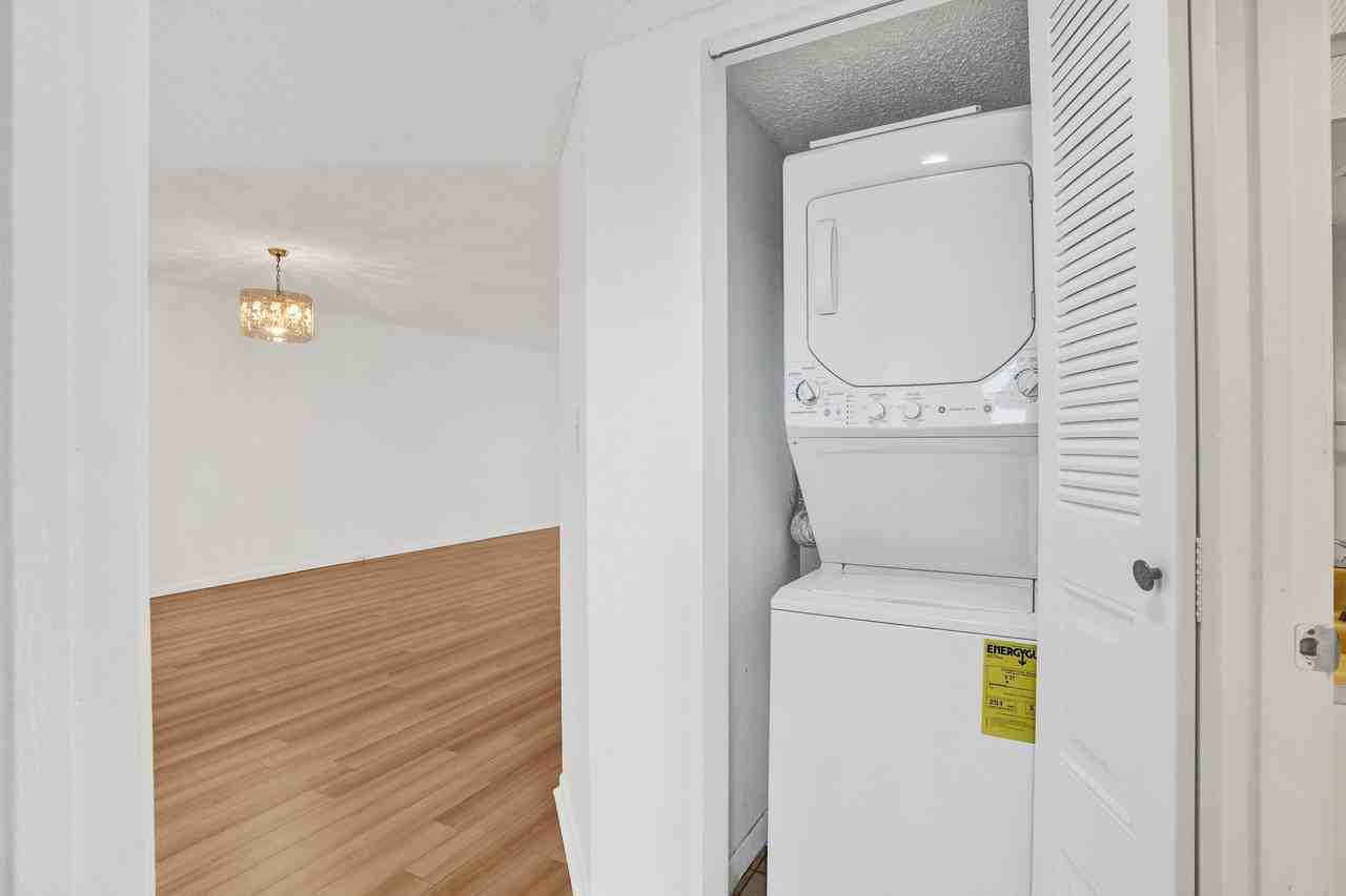1501 Cayman Way #C4 - Photo 7 of 24