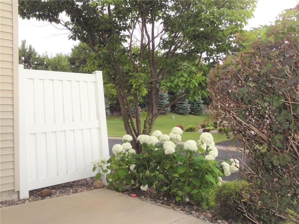 17770 66th Ave N - Photo 3 of 33