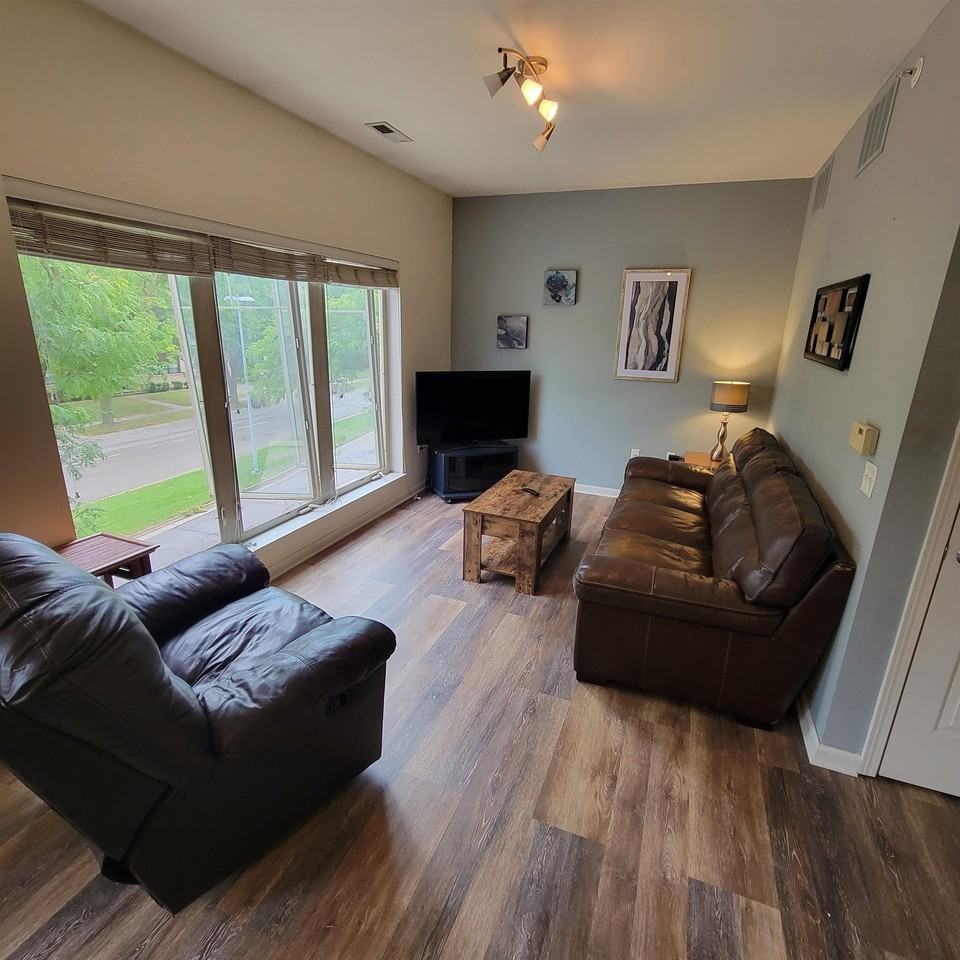 588 N Midvale Blvd #301 - Photo 2 of 27