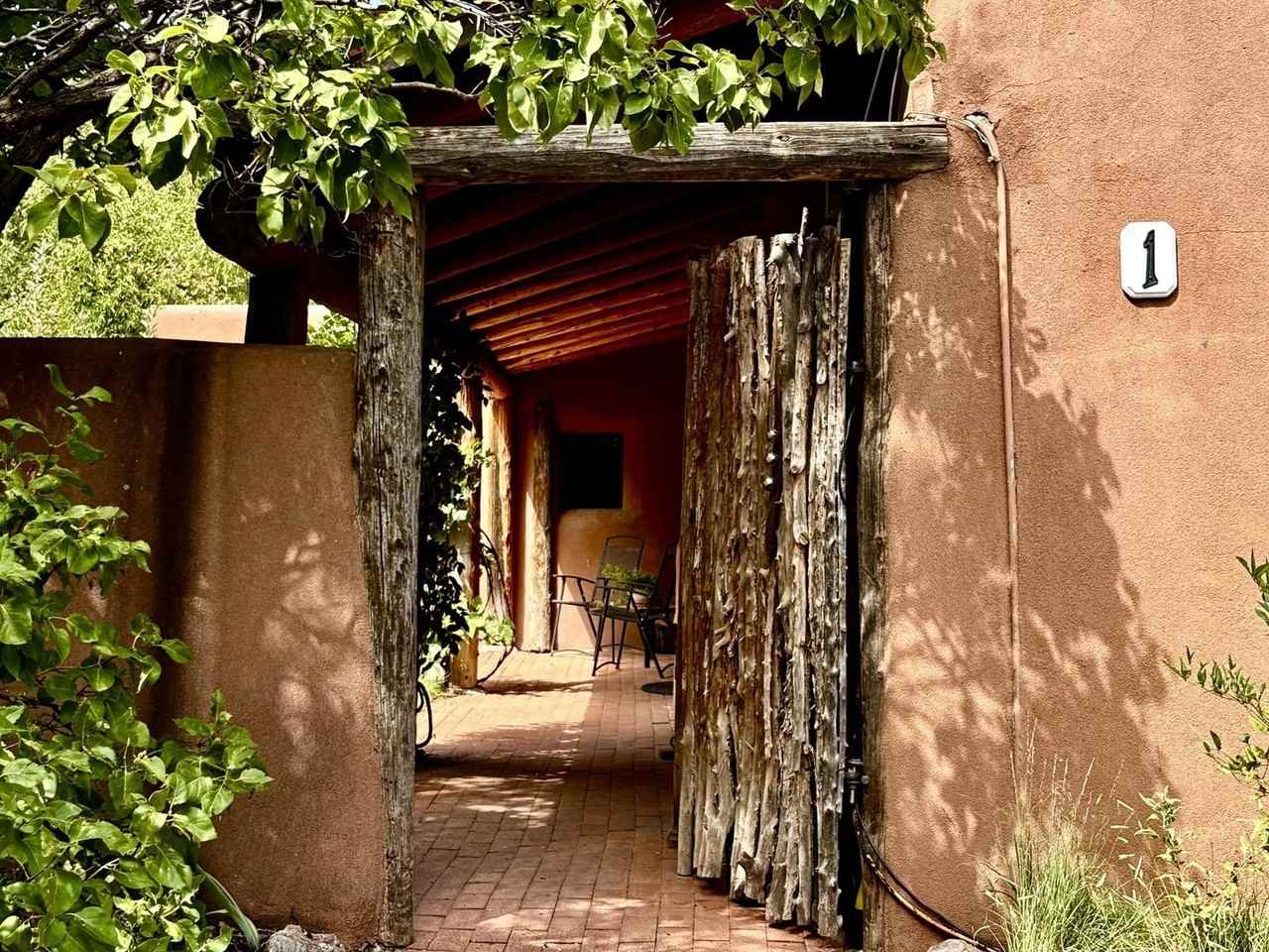 2175 Old Arroyo Chamiso #1